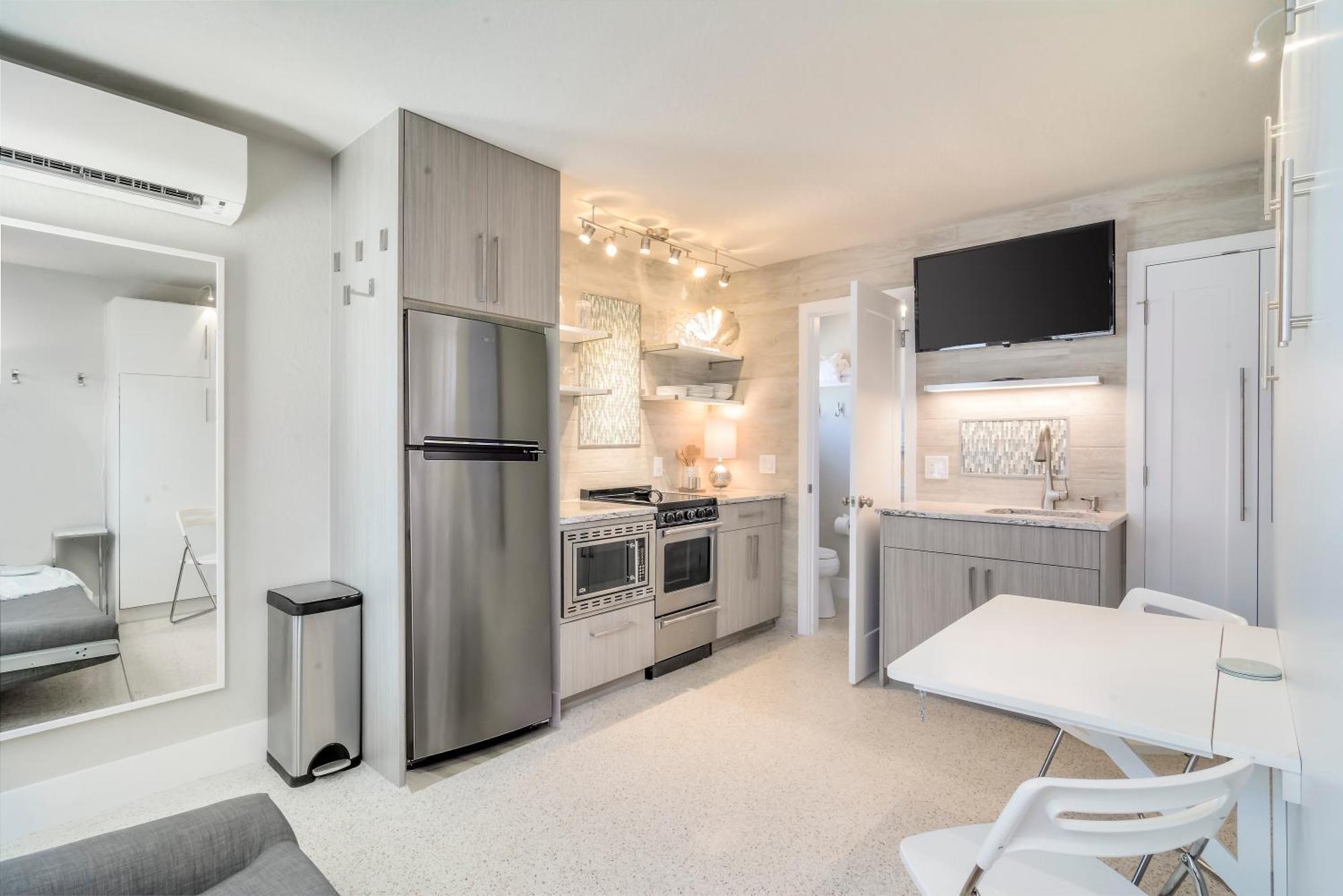 Boutique Vacation Rental Complex At Beach Cocoa Beach Kültér fotó